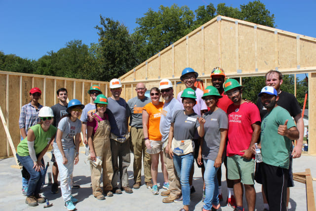 Habitat for Humanity Volunteers 2016